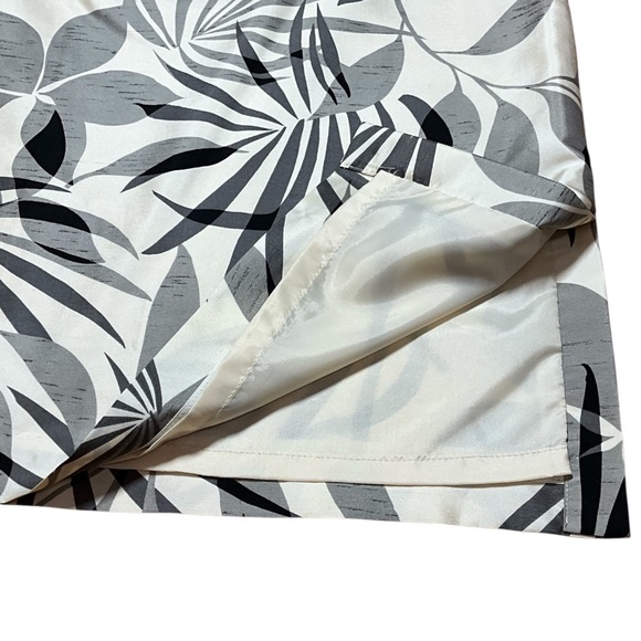 TALBOTS 100% Pure Silk Fully Lined Mini Pencil Skirt Side Zip Leaf Design Sz 10 - Picture 8 of 11